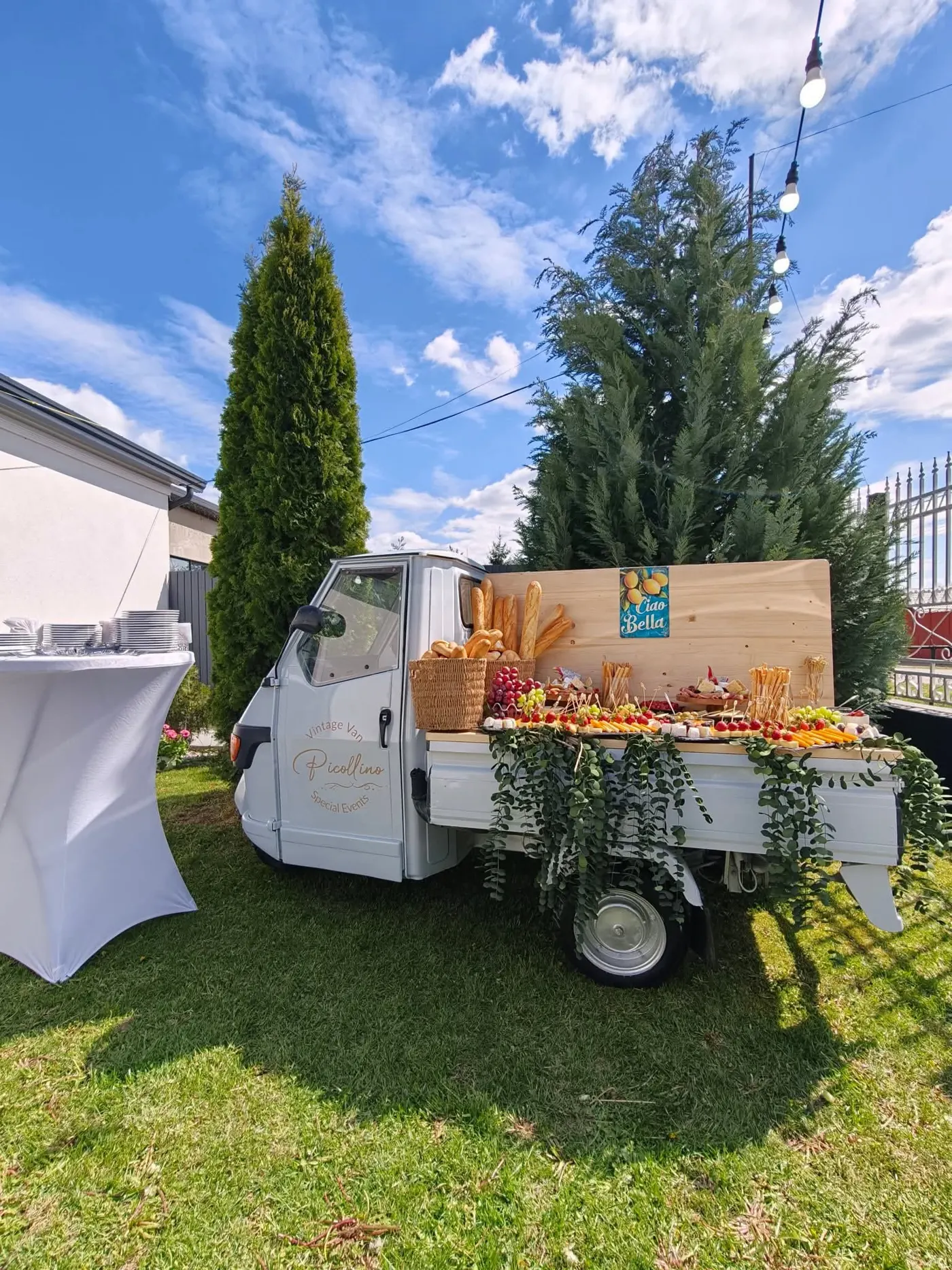 Picollino ca cheese bar în grădină